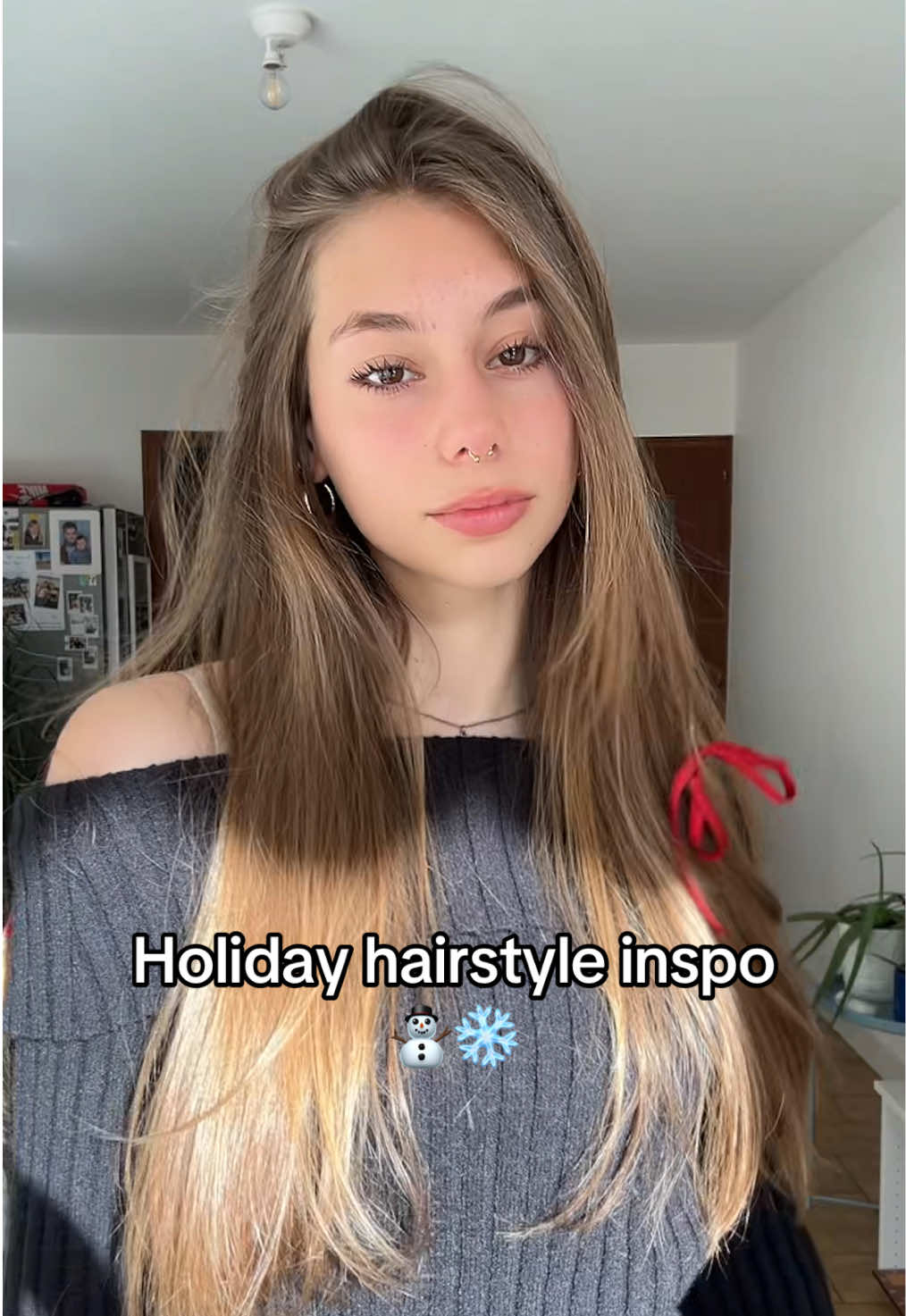 Such a cute winter hairstyle!! 🤍 #winterhairstyle #holidayhair #holidayhairideas  #hairinspo #hairideas #hairtutorial #christmashair #christmashairstyles 