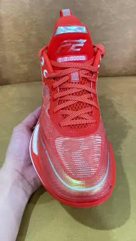 🔥Qiaodan FE 2 (fast edition) basketball shoes🔥 Stay tuned for the Full performance review.  If you’re buying a pair, go half size up for widefooter. Fit is really snug.  #basketballshoes #qiaodan #qiaodanfe2  #fe2 #fyp #foryoupage  #basketball #sneakers 