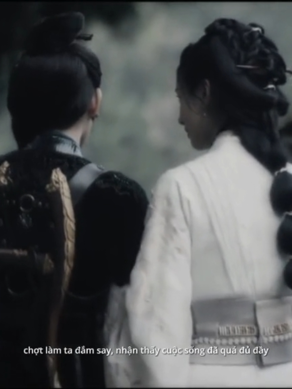 Hung dữ với hai anh nhưng khi quay lại nhìn chị thì dịu dàng mỉm cười là sao ta ~#tramtuytinhtieu #daimongquyly #vantieu #buitutinh #tracducthan #trieuvienchu #trầnđoolinh #trìnhtieeu #bthh 