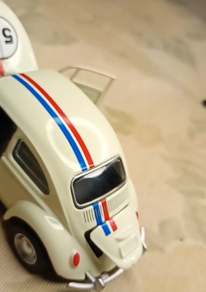AGORA EU PARO OS ROLÊS 🤩♥️ Herbie é um Fusca Volkswagen icônico que ganhou destaque na cultura pop como protagonista da franquia de filmes da Disney iniciada com 