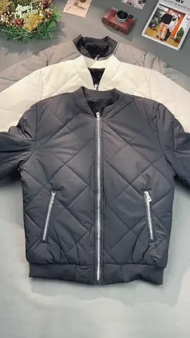 Winter Essential! This <thermal-lined zip-up jacket> with unique diamond patterns is perfect for going out!❄️🔥 #pufferjacket #winterwear #cozy #winteroutfits #baseball #zipper #zipupjacket #outerwear #jacket #fall #spotlightfinds #casual #stylish #Streetwear #street #StreetFashion #outfit #fit #menswear #winterfashion #winner #soft #longsleeve #tiktokshopblackfriday  #tiktokshopcybermonday #tiktokshopholidayhaul