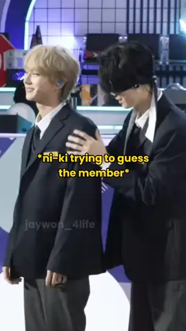 they even had the same reaction lol #jaywon #jay #jungwon #enhypen #magnetz #meowz #jaywon4life #yaongz 