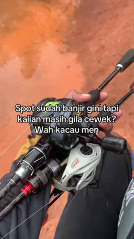 Kacau men #anglerindonesia #casting #viraltiktok #trendingtiktok #agungspr #castinggabus #castingtoman #castingfishing🎣 #agunglure #sprlure #seahawk #zingcast #fypp #anglerbangkabelitung #simpangrimbafishingclub #srfc #wibgajian 