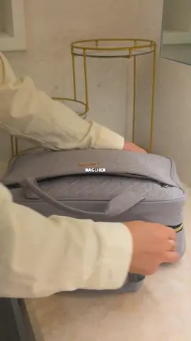 One of my best finds from the TikTok shop! This toiletry bag keeps my stuff neat and easy to grab. Check the link to grab yours! 👜💼 #ToiletryBag #TikTokShopping #TravelEssentials #fyppppppppppppppppppppppp #blackfriday #thanksgiving #friendsgiving 