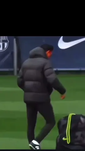 he just wanted the best for barca#football #realmadridfc #barcelona #fyp #xavi 