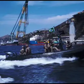 Protegendo Nossas Riquezas, Cuidando da Nossa Gente. 🫡🇧🇷 . . . . #militar #militaryedit #marinha #marinhadobrasil #brasil 