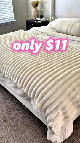 Flash sale!!!❤️❤️❤️#fyp #tiktokshop #tiktokshopmademebuyit #blanket #soft #comfortable #warm 