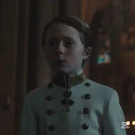I felt so sorry for him 💔 #theempress #theempressnetflix #sissiemperatriz #netflixserie #maximilianodehasburgo #marieantoinetteedit #marieantoinette #BookTok #foryou #viralvideo #fyp #parati #thecrownnetflix #thecrown #theroyalfamily #viral #netflix #queenelizabeth #fyp* #fypage #recommendations  