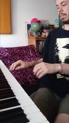 Lo compartió @Fito Paez  . . . @ALEX PELAO  . . #fitopaez #yppppppppppppppppppppppp #humor #musica #piano #cp80 #yamaha #argentina🇦🇷 #canciones #dolce #papito #pelado 