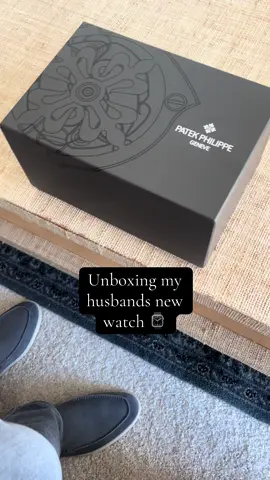 Love the new addition to the collection !  let me know what you guys think ?  #patekphilippe #patek #watch #luxurywatches #watchtiktok #unboxing 