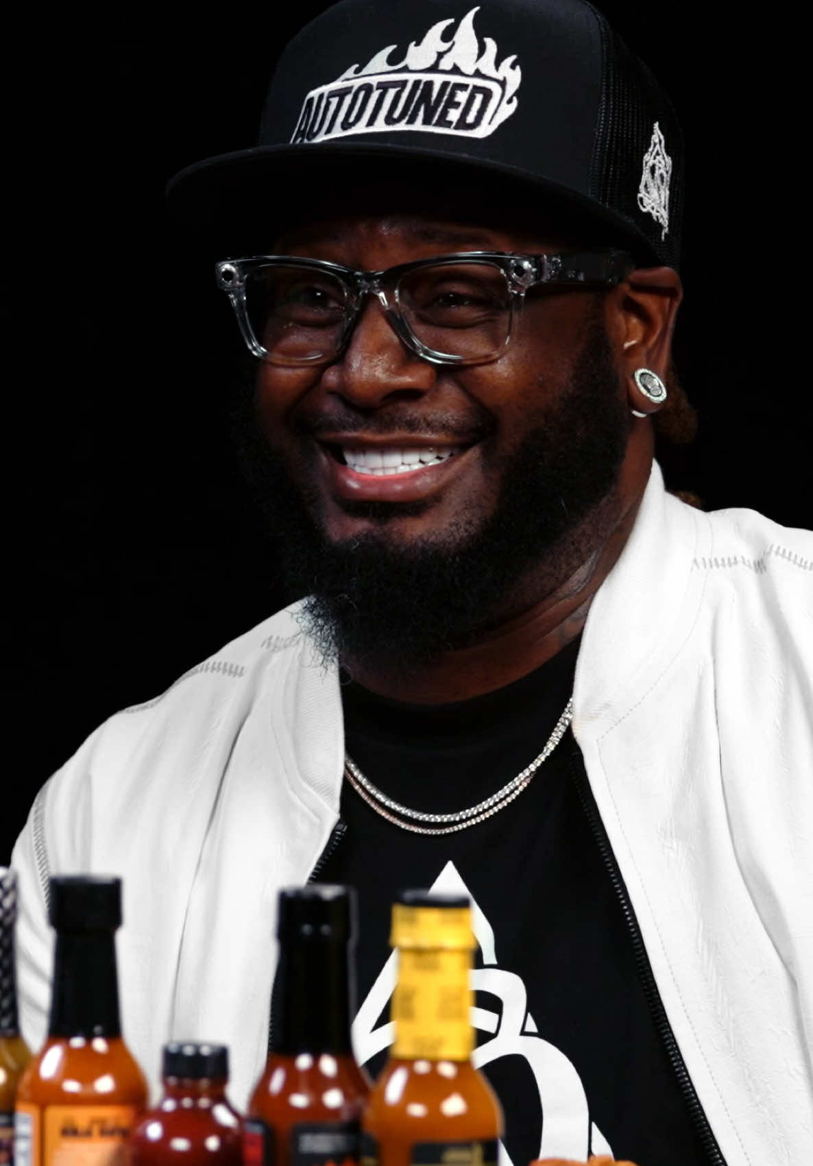 Cue the sound effects 🥵 I’m on Hot Ones for the third time!!!! 🔥🔥🔥 @Firstwefeast 