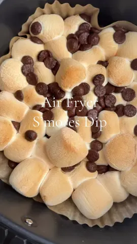 Air Fryer S’mores Dip #airfryer #smores #fooddolls