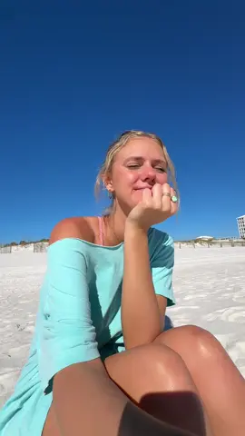 my fav thing about living in Florida going to the beach all year round🌊🌴✨  #floridawinter #floridagirl #foryou #Vlog #diml #beachvlog 