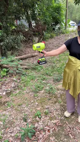 power seconds F-22 fighter engine Principle Overheat protection, very safe Also comes with two batteries Only $49 today! Free shipping!!#us #powerful #fan #blower #fy #turbofan #tiktokshop #fypシ #blackfriday #blackfridaysale #tiktokmademebuyit #clean #cleaner #tiktokshopblackfriday 