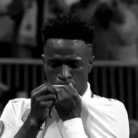 عاشر ودمعتي وكافي 🤍. #ريال_مدريد #فينيسيوس #مراوغات#fyp 