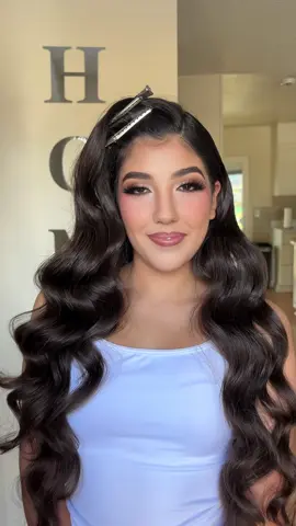 MISS XV USA✨ Pagent hair and makeup for this beauty💄 #denvermua #denverhairstylist #denverhair #peinados #coloradomakeupartist #coloradohairstylist #hollywoodwaves #pagent #pagentqueens 