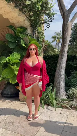Vacation looks on rotation!