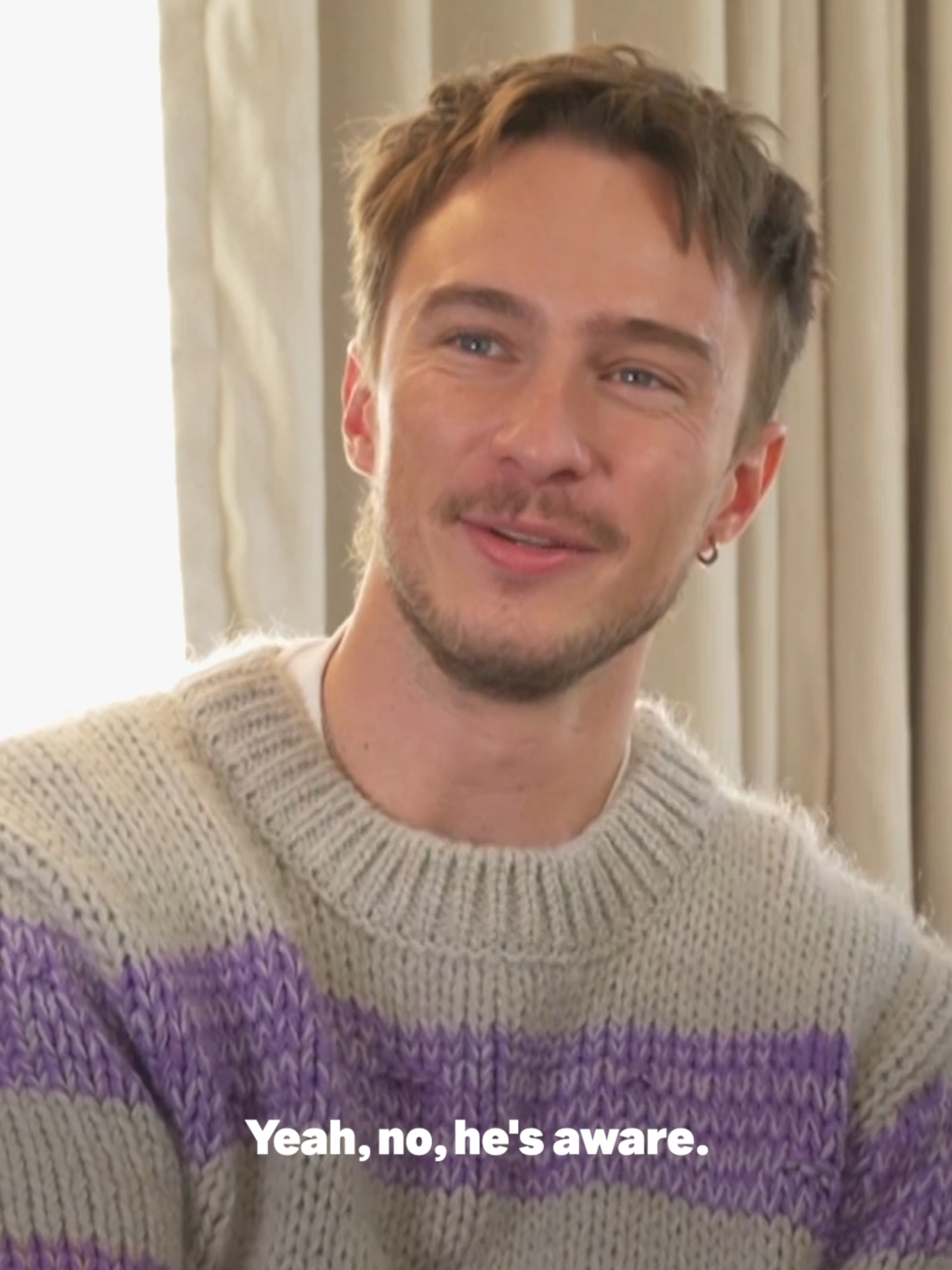 From #DrewStarkey to #MadelynCline, #DanielCraig's collecting #OBX co-stars left and right ‼️   Head to MTV's YouTube now to watch Drew chat about his new movie 'Queer' – a Luca Guadagnino film – with #JoshHorowitz now!