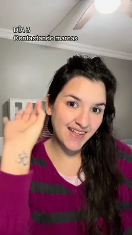 Día 3 contactando marcas para colaborar con ellas en campañas y recibir PR. ¿Quieres saber cómo lo hago? ¡Te muestro todo el proceso para que tú también lo logres! 💌✨ #ContentCreator #Collaborations #PRPackages #WorkWithBrands #CreatorJourney #UGCCreator #TikTokMarketing #ViralVideo #teamwork #MarketingTips #ContactBrands