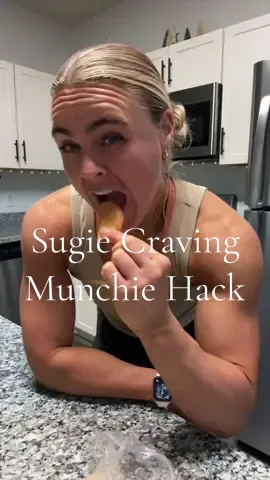 Nature’s candy. Eat it. #fitnessfood #fitnessinspiration #healthysnacks #sixpack 