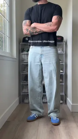 Current pant rotation for fall ✌🏼 #fashiontiktok #OOTD #mensfashion #baggyjeans 