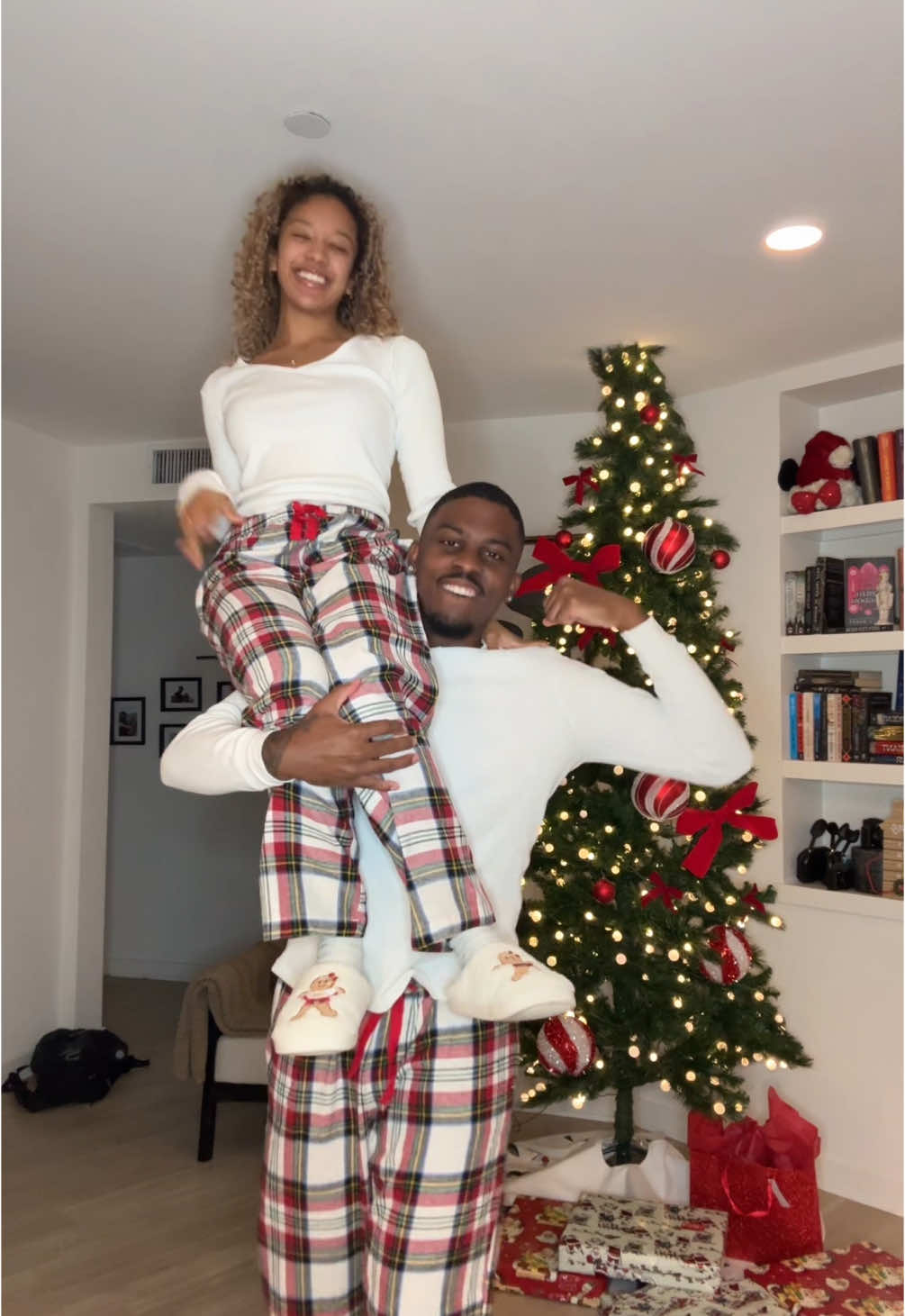 Matching Christmas pjs>>🎄🎁🎅🏻 #couple #couplegoals #couplestiktok #fyp #couplecomedy #trending #relatable #funny #foryou 