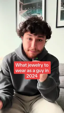 What jewelry to wear as a guy #mensstyle #jewelry #chains #mensfashion #winterfashion @ShopGLD 