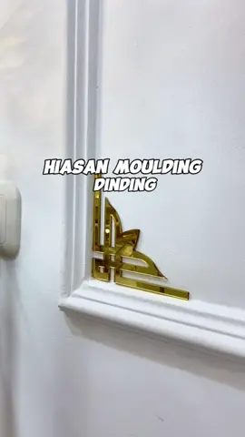 Moulding Dinding Gold? Mewah Banget! #mouldingdindinggold #dekorasirumah #interior #DIY #tutorial #rumahminimalis #rumahmewah #transformasirumah #ruangtamu #inspirasirumah #desaininterior #goldhomedecor 