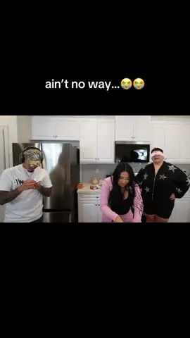 CLEAAARRRR🚑 new yt vid is UPPP with some of my fav ppl😭🫂 @Karen Mendoza @Eddie Zepeda 