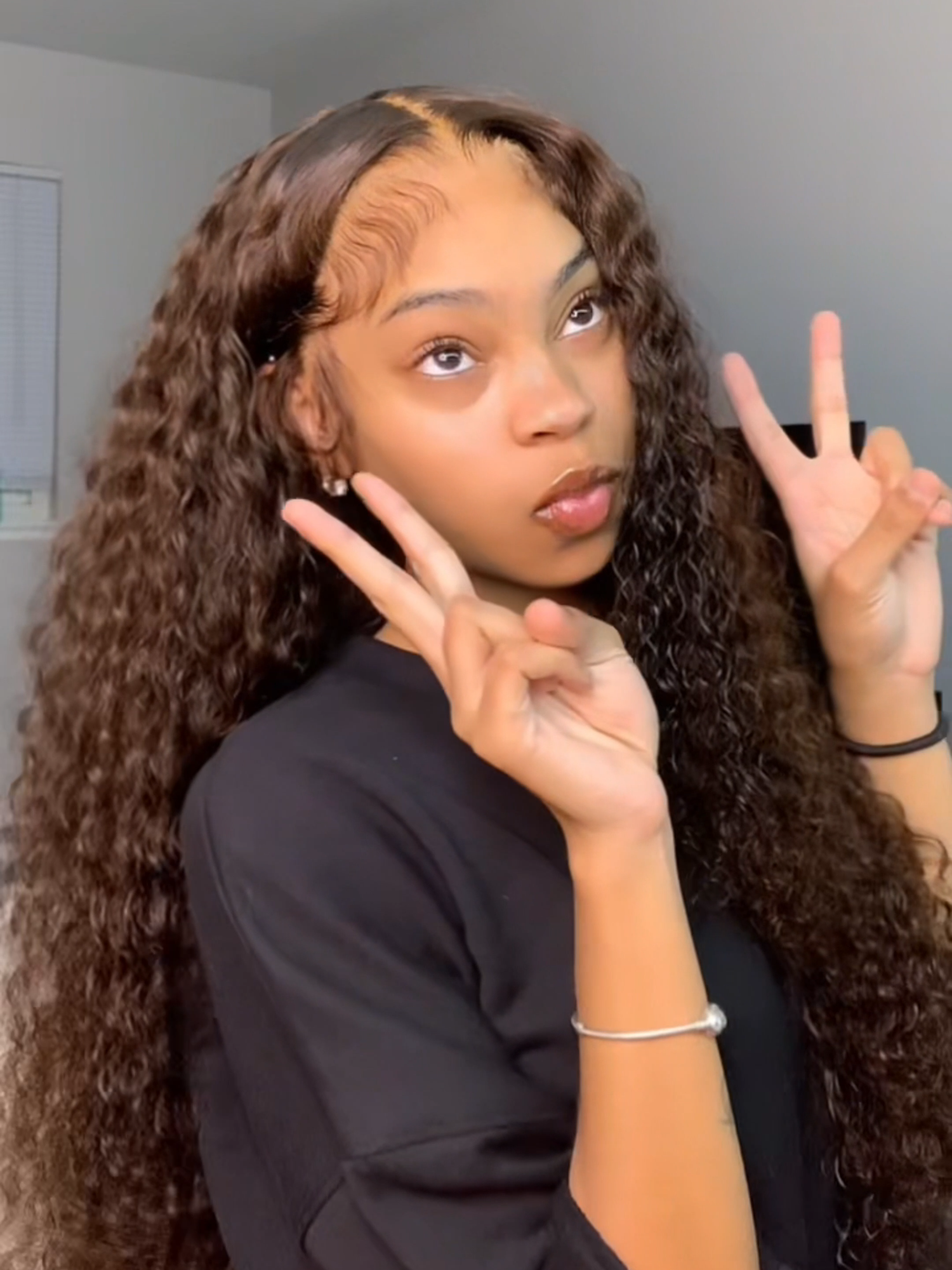 This Brown Deep Wave Wig Is Really Friendly To Me😍#beluckhair #foryou #hairstyle #wigstyling #wigstylist #wig #brownwig #deepwavewig #deepwavehair #blackgirl #blackwomen #africangirl #africanwomen