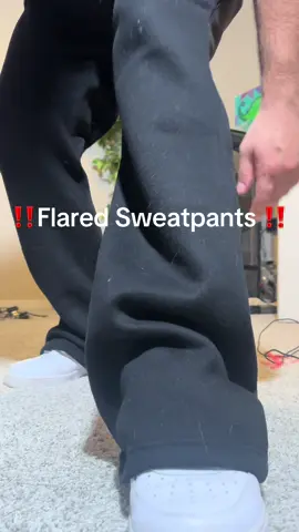 These flared sweatpants are so warm and their fleece lined. They have a few colors. Make sure you click the link to check them out. #fashion #sweatpants #tiktokshopblackfriday #tiktokshopcybermonday 