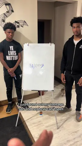 Idk what they been doing in school all these years!! 🤦🏾‍♂️ @Mak🅿️💔 @Fyp.Reece 