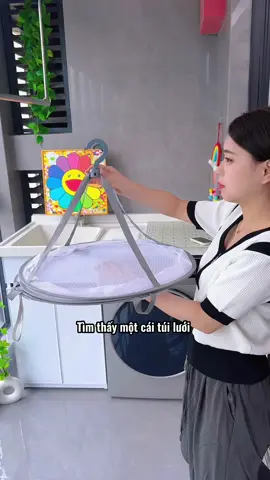 Ban công ở nhà quá nhỏ nên tôi đã mua chiếc túi lưới hai lớp có thể gập lại này, nó không chỉ tiện lợi, dễ sử dụng mà còn không tốn diện tích!! #thietthuc#thieeuoiphoidohailop #tienich #creatorsearchinsights #jizonguyen 