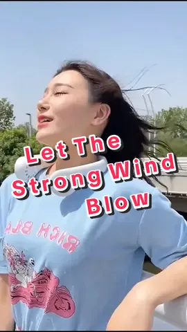 Stylish Super Fan,  Let the Strong Wind Blow 😎 #gadgets #homegadgets #gadgetstuff #homefinds #usefulgadgets #product #LearnOnTikTok  #goodstuff #goodthings #houseware #homehacks #householditems #tiktokmademebuyit #KitchenHacks #goodthingstoshare #foryou #好物分享 #好物sharing #爆款热卖 #厨房好物 #tiktokgoodbuy #好物推荐 #fyp #trending #kitchenware #lovinghome @TikTok Malaysia