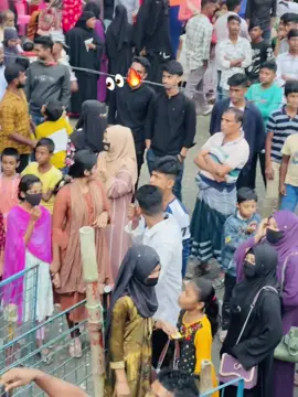 খালি তাকাইয়া থাকে রে 👀🔥🌚#foryoupage #foryou #viral #bangladesh 