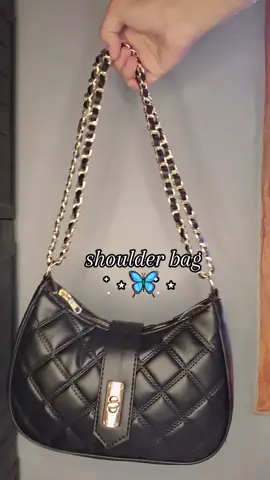 #shouldersbag 