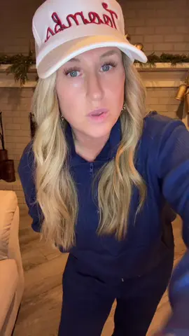 I want it in every color they make #2pieceset #sets #comfy #joggerset #affordablefashion #fallfashion #comfortable #comfyclothes #comfyoutfits #tiktokblackfriday #tiktokshopcybermonday #tiktokshopblackfriday