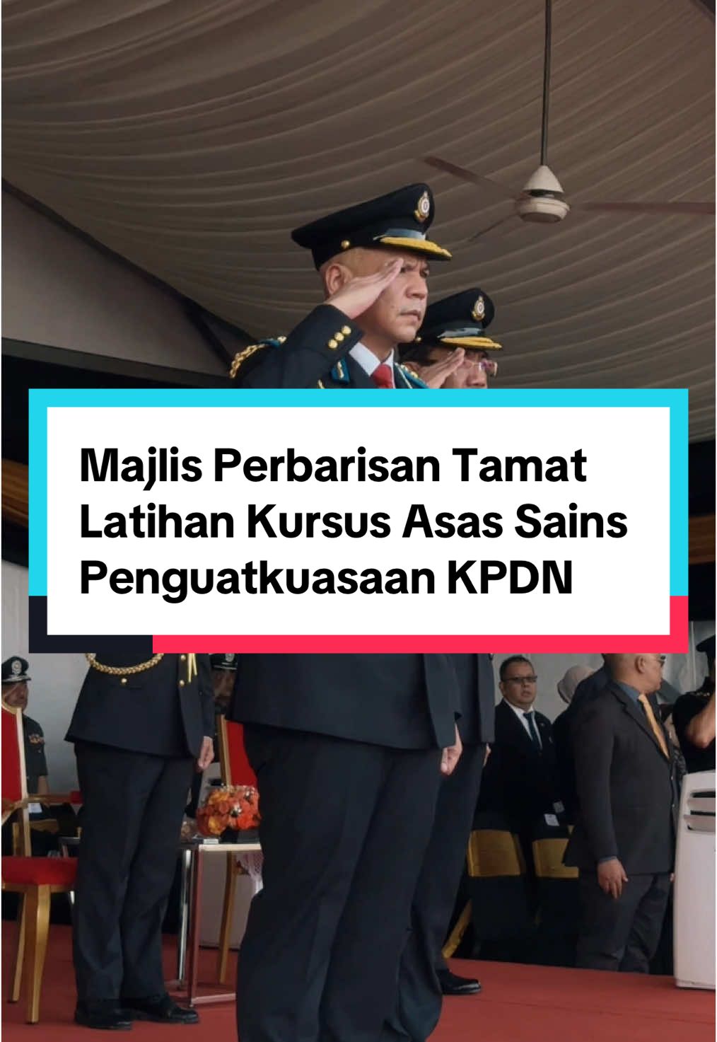 Alhamdulillah saya telah merasmikan Majlis Perbarisan Tamat Latihan Kursus Asas Sains Penguatkuasaan Kementerian Perdagangan Dalam Negeri dan Kos Sara Hidup (KPDN) Tahun 2024 bertempat di Kem Permata Resort, Alor Gajah, Melaka. Seramai 284 orang pegawai, iaitu 244 pegawai lantikan baharu serta 40 pegawai Kenaikan Pangkat Secara Lantikan (KPSL) dan Pegawai Sedang Berkhidmat (PSB) telah berjaya menamatkan latihan pada kursus kali ini. Saya berpesan kepada para pegawai yang baru dilantik agar tidak hanya bertugas untuk memenuhi tanggungjawab, tetapi juga untuk menegakkan nilai-nilai integriti, amanah, dan keadilan. Keberadaan kita perlulah berupaya memberi nilai dan makna kepada organisasi serta masyarakat.  Semoga pertambahan anggota ini akan meningkatkan keberadaan (omnipresence) jentera penguat kuasa KPDN di lapangan. Strategi ini amat penting untuk memastikan aspek kawalan dan pemantauan diperkasakan termasuk melaksanakan tindakan susulan terhadap setiap aduan dan laporan yang diterima oleh pelbagai pihak. Syabas dan tahniah.  Melaka | 25 November 2024 | Isnin @Armizan Mohd Ali  @Pejabat Parlimen Papar (P.175)  Jom follow/like Akaun Official Datuk Armizan Mohd Ali di FACEBOOK, INSTAGRAM dan TIKTOK  https://instagram.com/armizan_official https://www.facebook.com/armizanameer www.tiktok.com/@armizanmohdali #MalaysiaMADANI #SabahMajuJaya #KPDN #PAPARian #DARMA #armizanmohdali #parlimenpapar #KPDNKITA #RahmahItuBerkat #KITAGEMPUR #melaka #alorgajah #KPSL #PSB #penguatkuasakpdn #fyp #fypシ゚ #fypage #tiktok #viral 