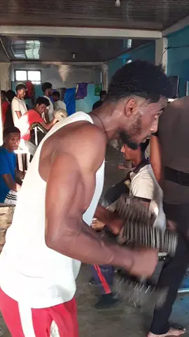 #ethiopianbodybuilders💪💪 ##gymlover#best triceps workout#viral #fyp #foryou🏋️‍♀️🏋🏿‍♀️💪💪🏾 