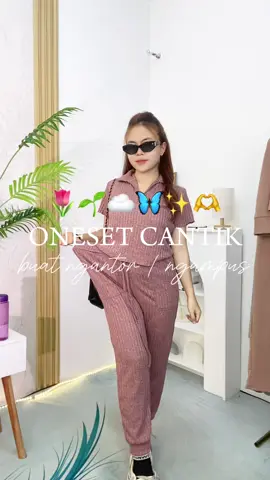 Jangan lupa join live aku jam 10 Pagi dan Jam 3 Sore😍🥰#oneset #onesetmurah #outfitideas #foryoupage 