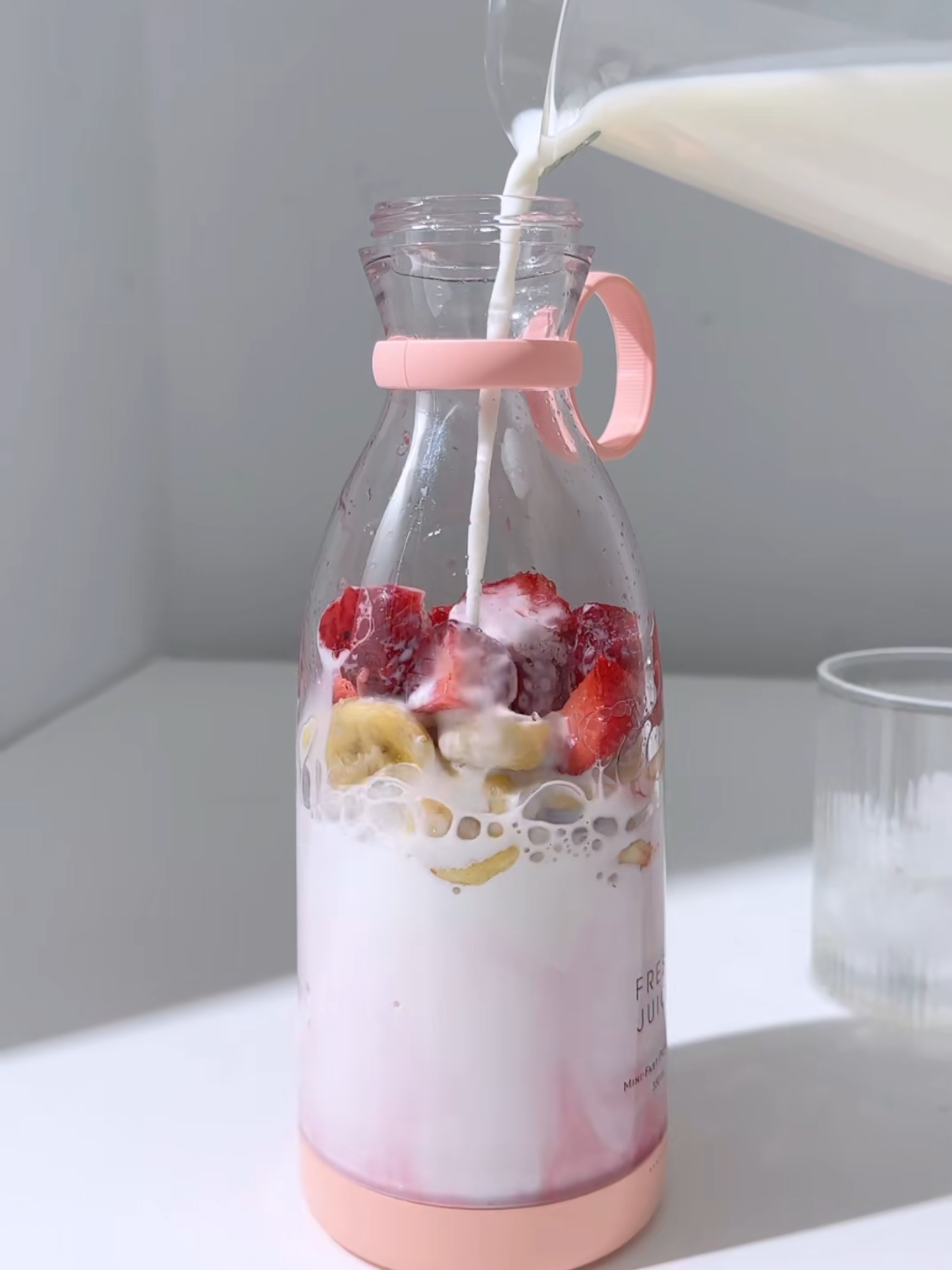 Unleash the power of fresh blends wherever you go with this Portable Electric Wireless Mini Fruit Blender Juicer #freshblends #portableblender #shopify #blender #freshjuiceblender #miniblender #smoothie#products #amazonfinds #amazonmademebuyit 