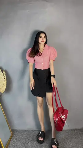 Suka bgt sama rokcelnya🫵🏼😭 #ootdinspo #outfitideas #outfitinspiration #OOTD #rokcelana #skirt 