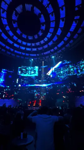 Chillax dulu 😎🥳🔥💃🕺🏼🪩 #JelajahLiburan #dugemjakarta #jktdugem #partyjkt #party #nightlife #bestclubjakarta #bestclub #fyp #jktparty #dugem #jktnightlife #jktclub #hclub #hclubscbd 