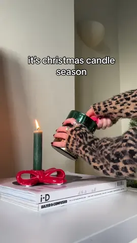 christmas candles are ALWAYS a good idea and this @M&Sense Fragrance pine forest candle has made my flat smell unreal 🎄🥹  #ad #mandsense #christmascandle #christmastiktok #candletok #christmascandles #pinetree #christmastree #festivecandle 