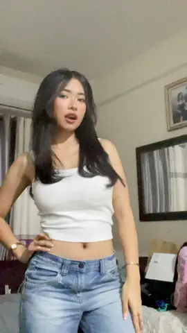 wala nanaman sa gitna! 