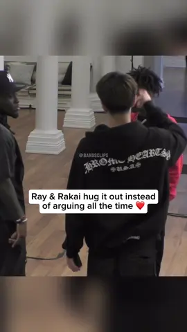 Ray & Rakai hug it out instead of aruging all the time ❤️ #kaicenat #kaicenatclips #rakai #rayasianboy #fyp #viral 