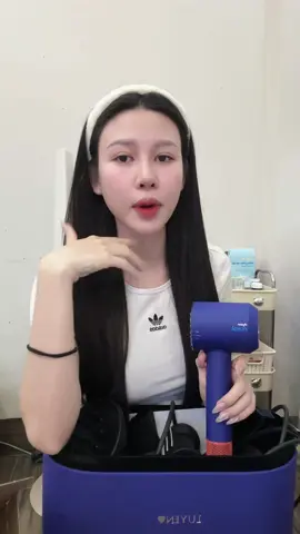 Đập hộp máy sấy tóc dyson mới nè 😅 #phuongngocluyen #trending #dyson 