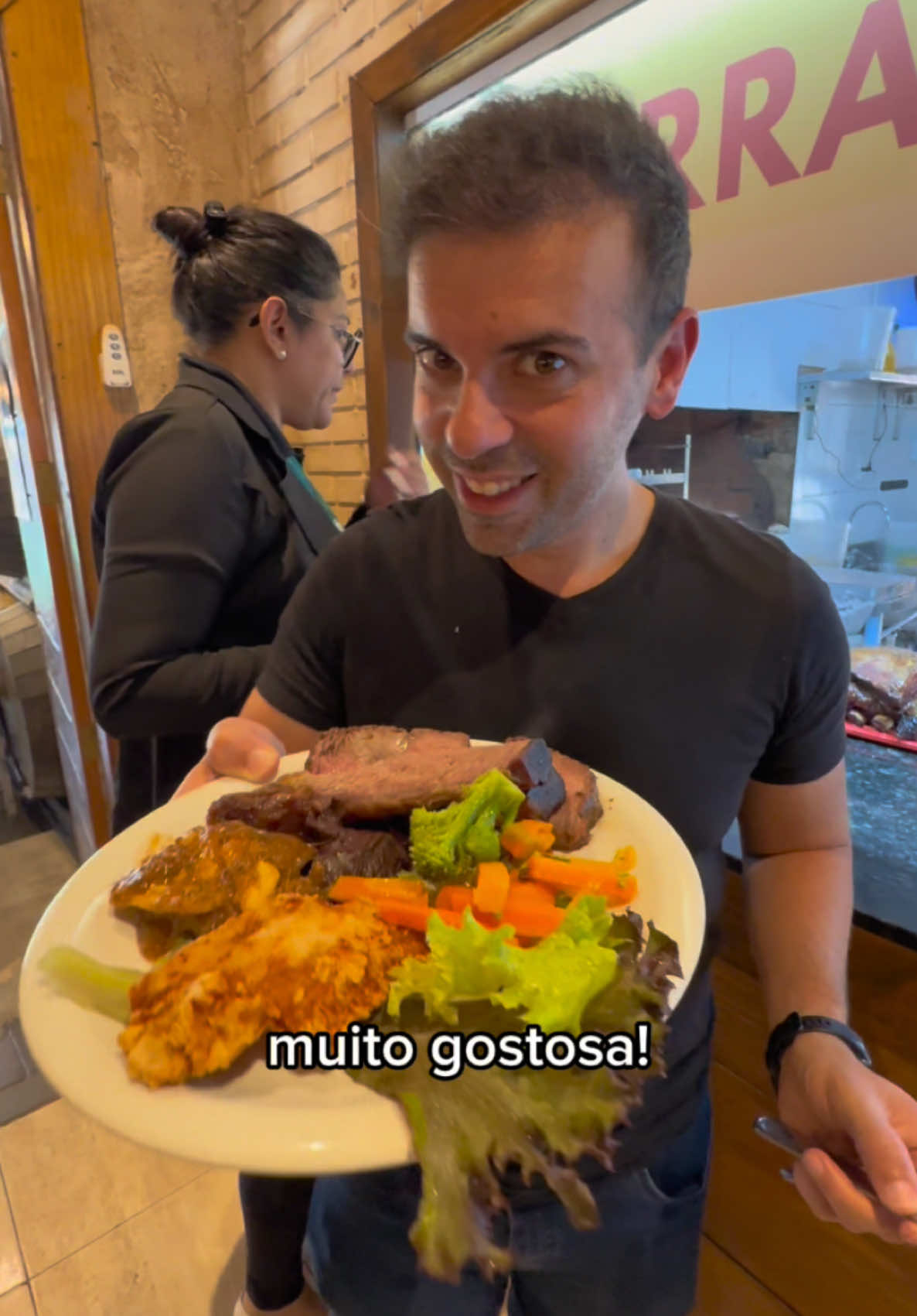 Local e preço 👇🏻 📍Reino da Boêmia- Gramado, RS Av das Hortênsias, 4357 - B. Dutra 💰R$44,90 de seg a sexta e R$54,90 sab, dom e feriados. Esses valores somente comprando no site tcheofertas.com.br  👉🏻Cupom: AVENTURANDO  Salve essa dica 🤌🏻 #buffet #buffetlivre #churrasco #restaurantes #gastronomia #gramadors #gramadoecanela #turismo #brasil 