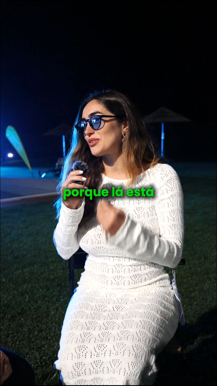 Achas que a Inteligência Artificial vai ter sentimentos? 👇👇  @Zena Pacheco Alves ⚡️ #inteligenciaartificial #osilvamind #tecnologia 