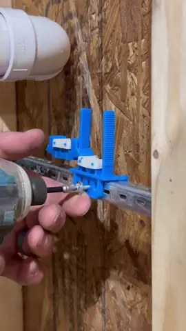 Pipe holder! Very simple way to support your supply lines.  #construction #homerenovation #renovation #DIY #realestate #design #entrepreneur #tools #remodel #interiordesign #carpentry #woodworking #DIY 